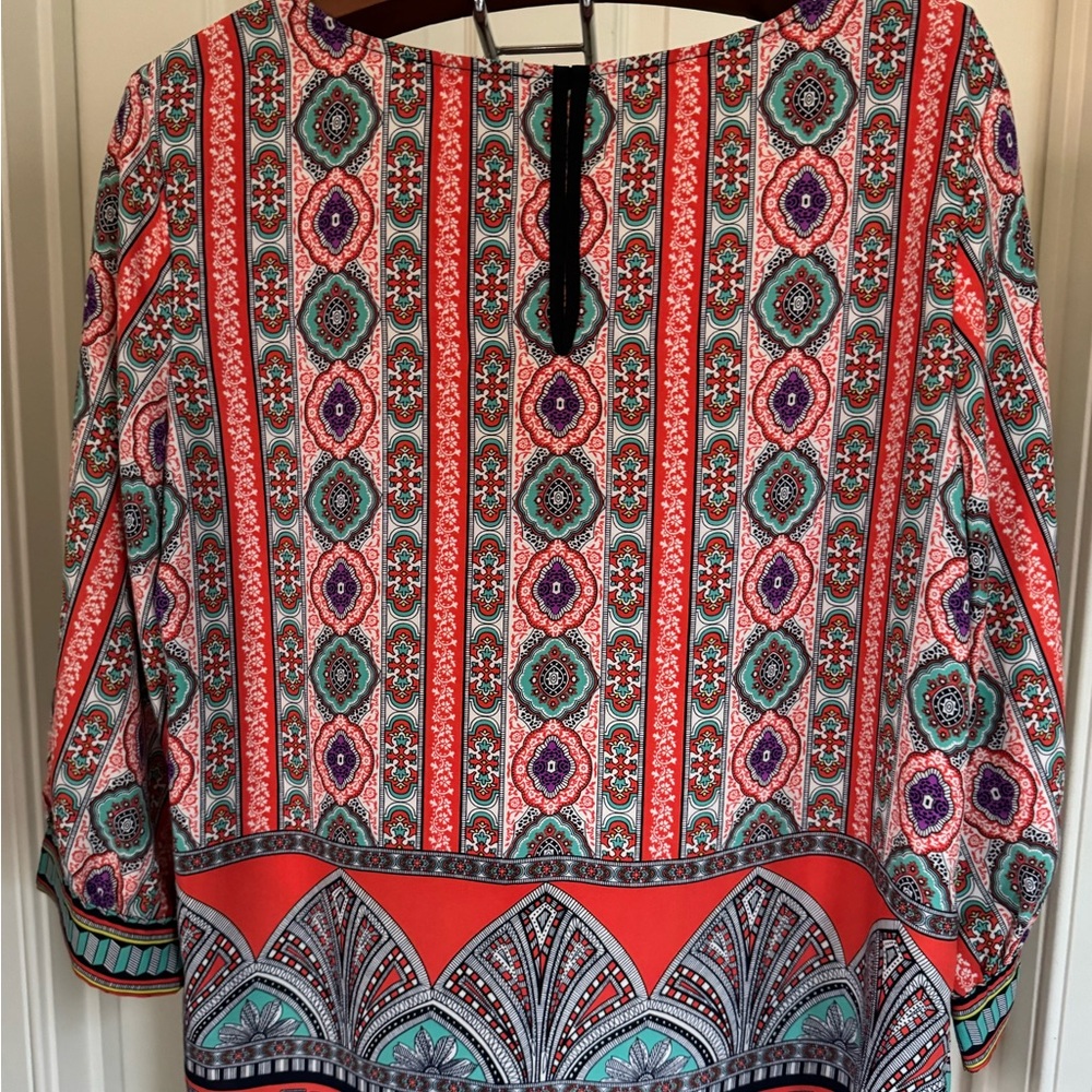 Multicolor Patterned Women's Top - Picture 5 of 7